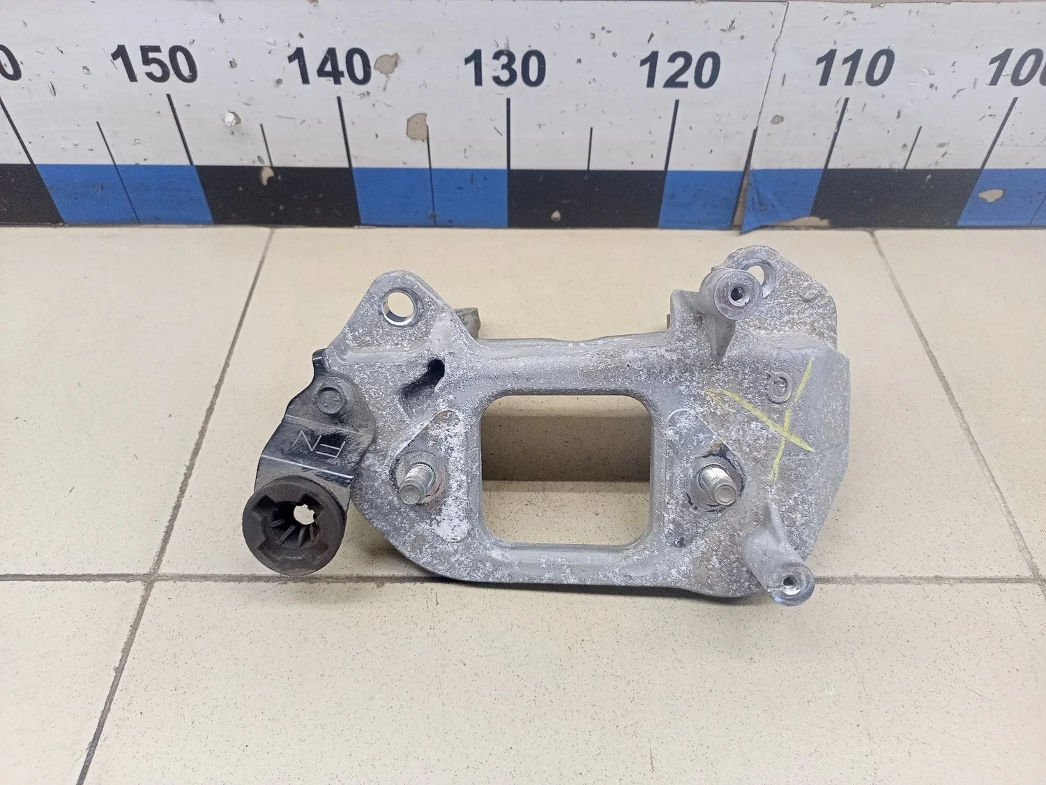 Кронштейн опоры двигателя X-Trail (T32) 2014>