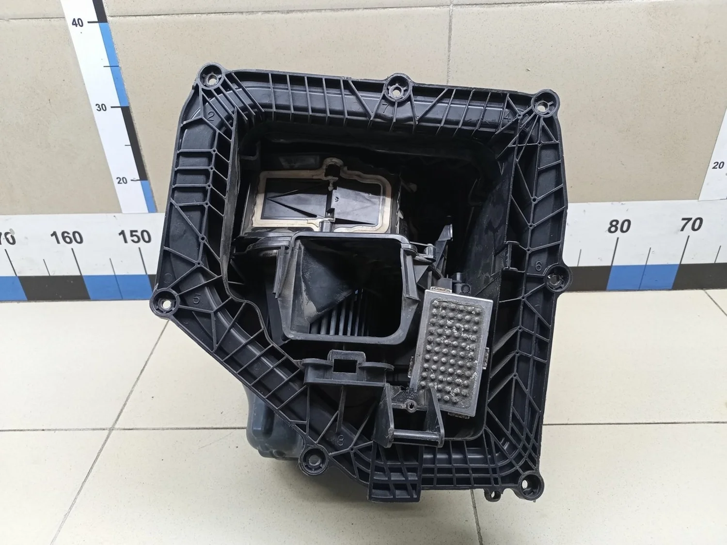 Корпус отопителя 5-serie GT F07 2009-2016