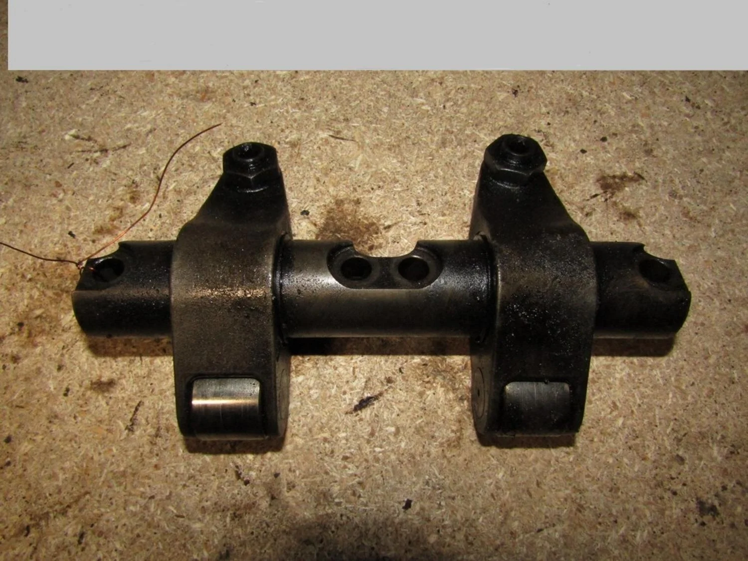 Вал рокера Passat [B5] 2000-2005