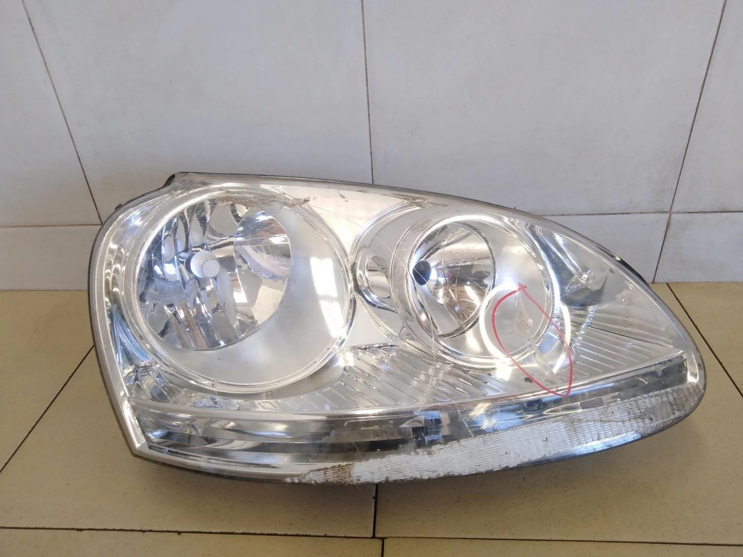 Фара правая Golf V 2003-2009