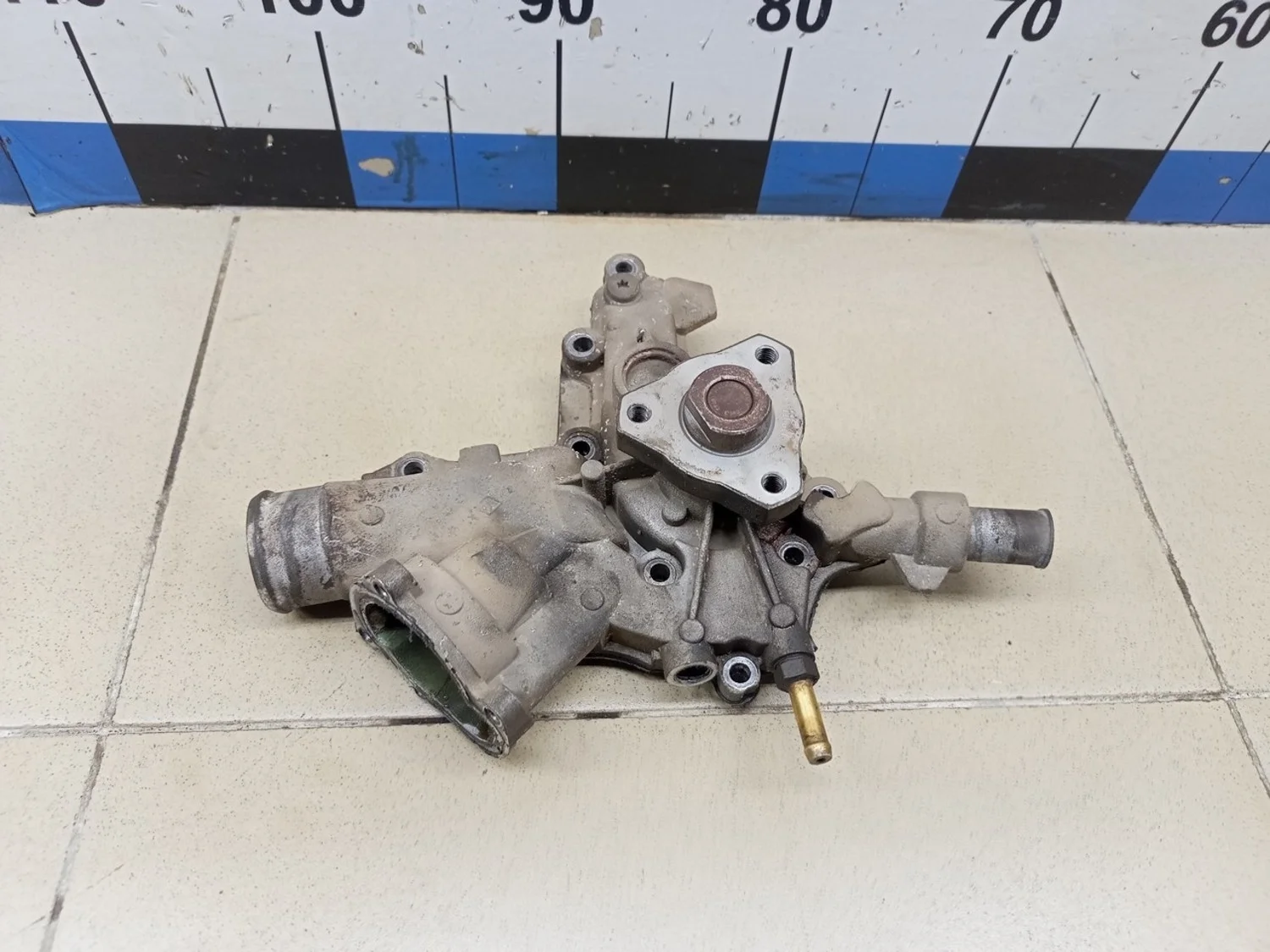 Насос водяной (помпа) Corsa D 2006-2015