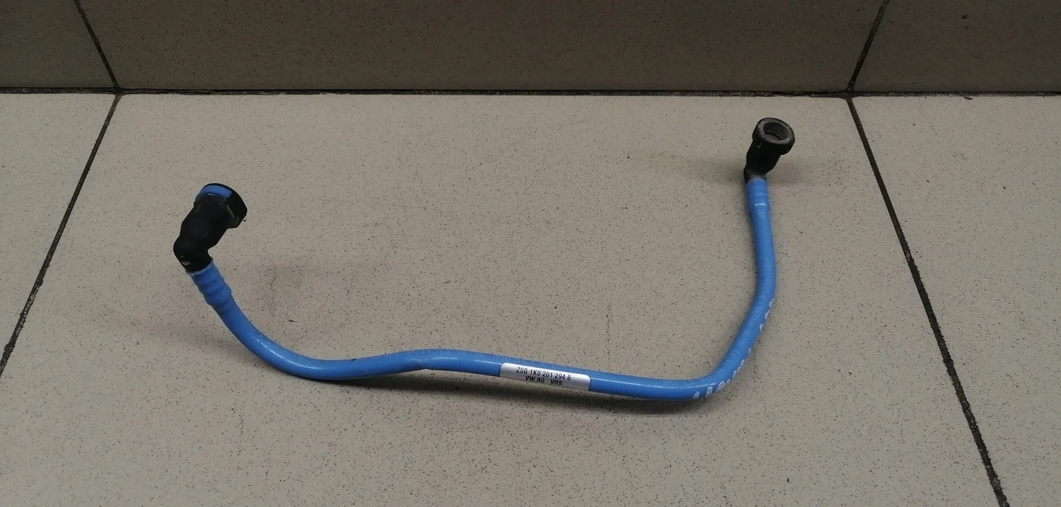 Трубка топливная Yeti 2009>