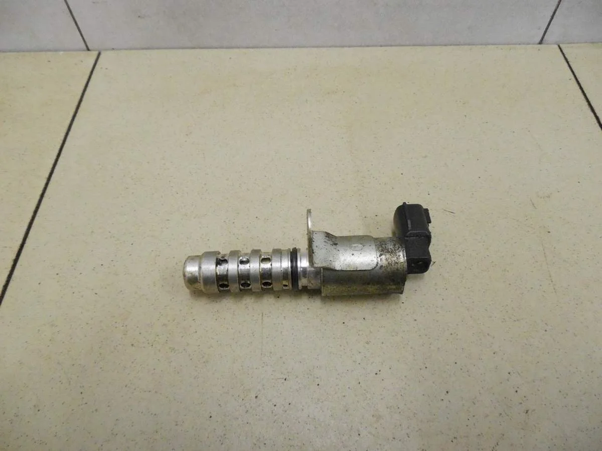 Клапан электромагн. изменения фаз ГРМ Juke (F15) 2011>