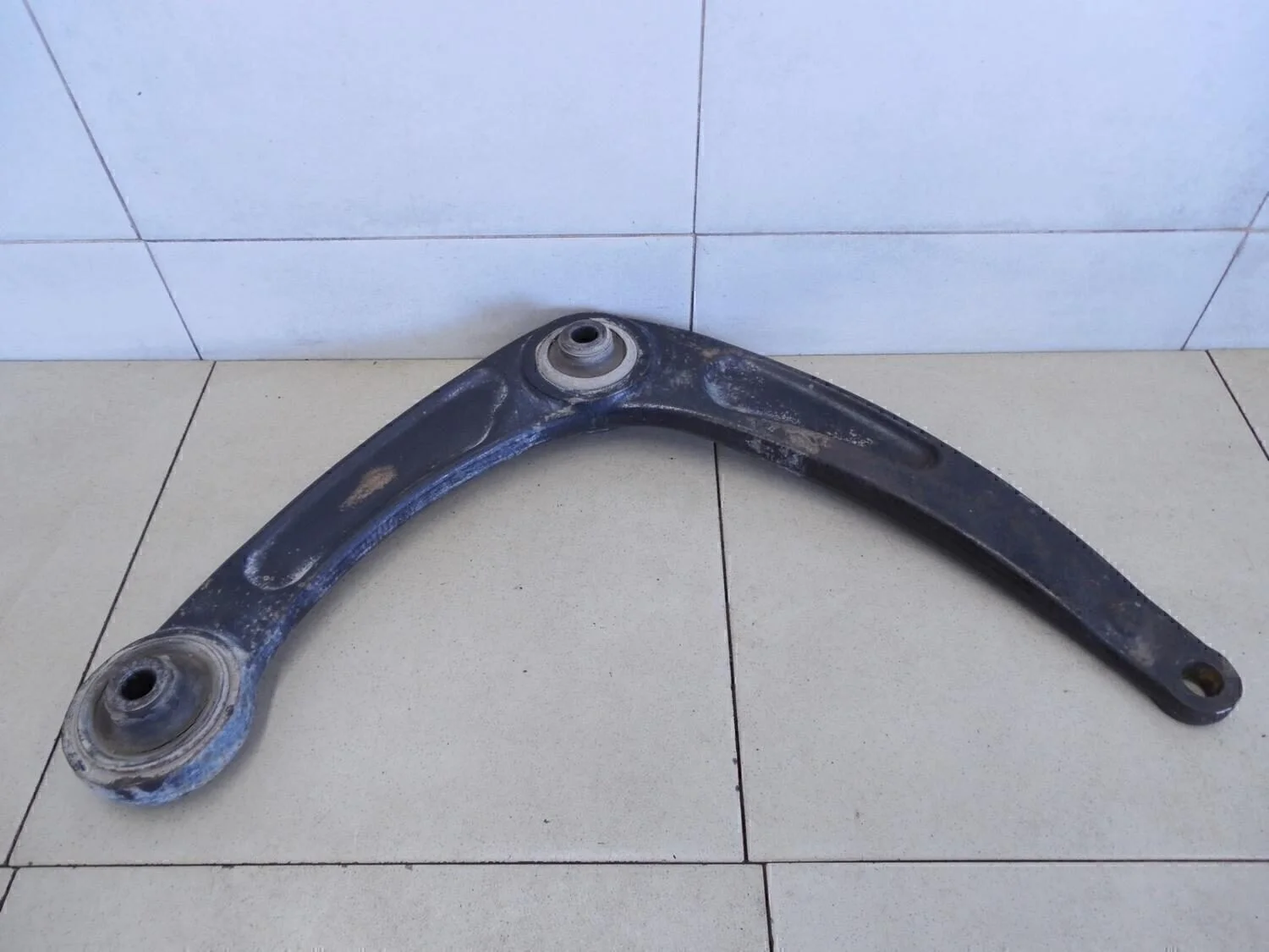 Рычаг передний правый C4 2005-2011