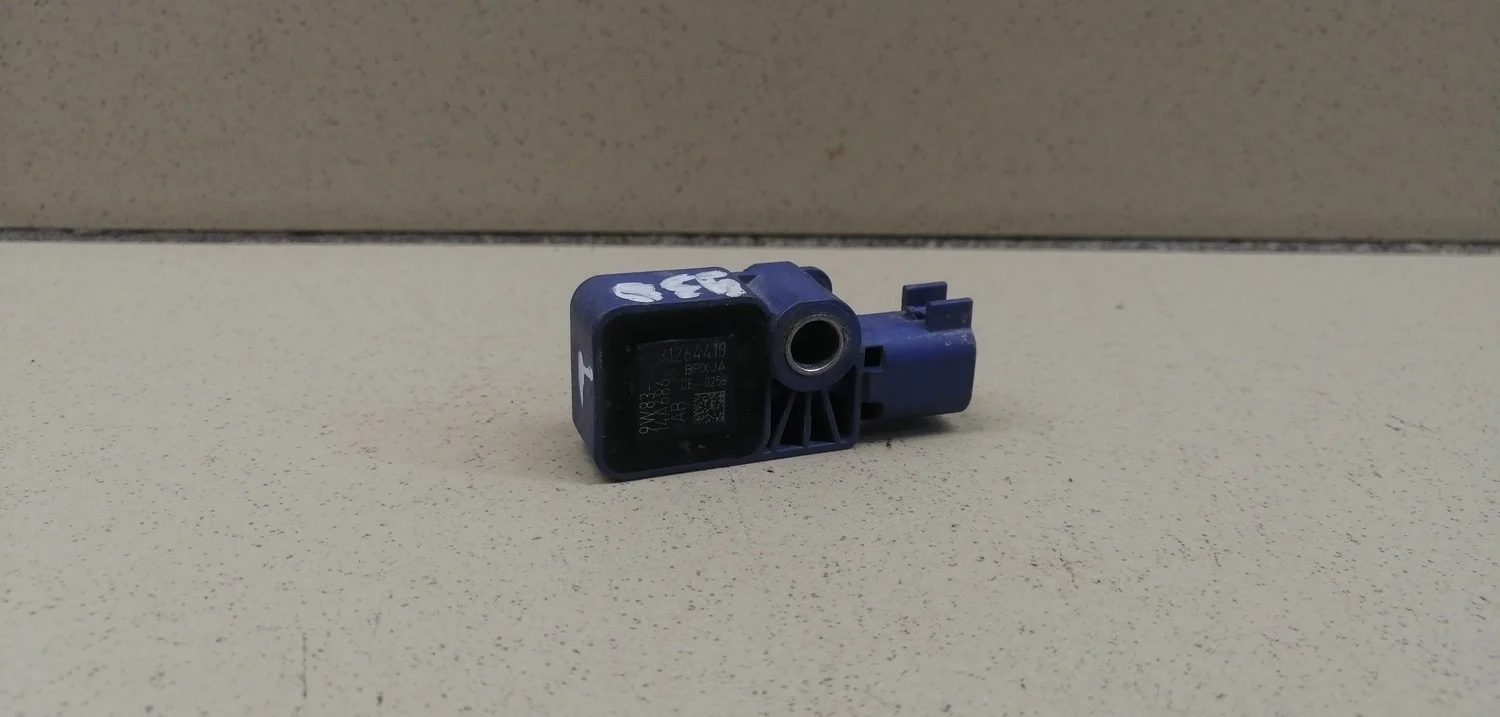 Датчик AIR BAG S40 2004-2012