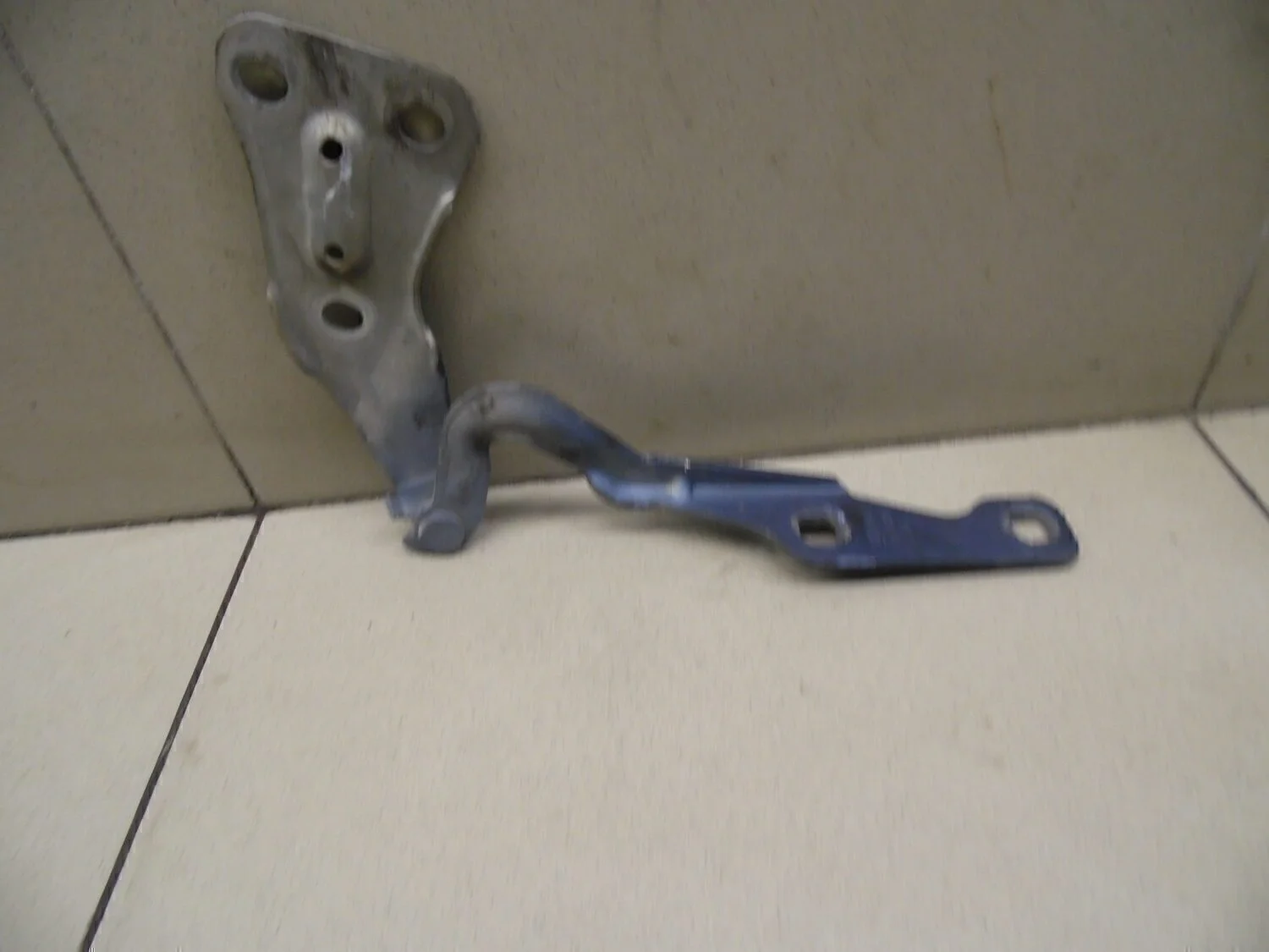 Петля капота правая Astra G 1998-2005