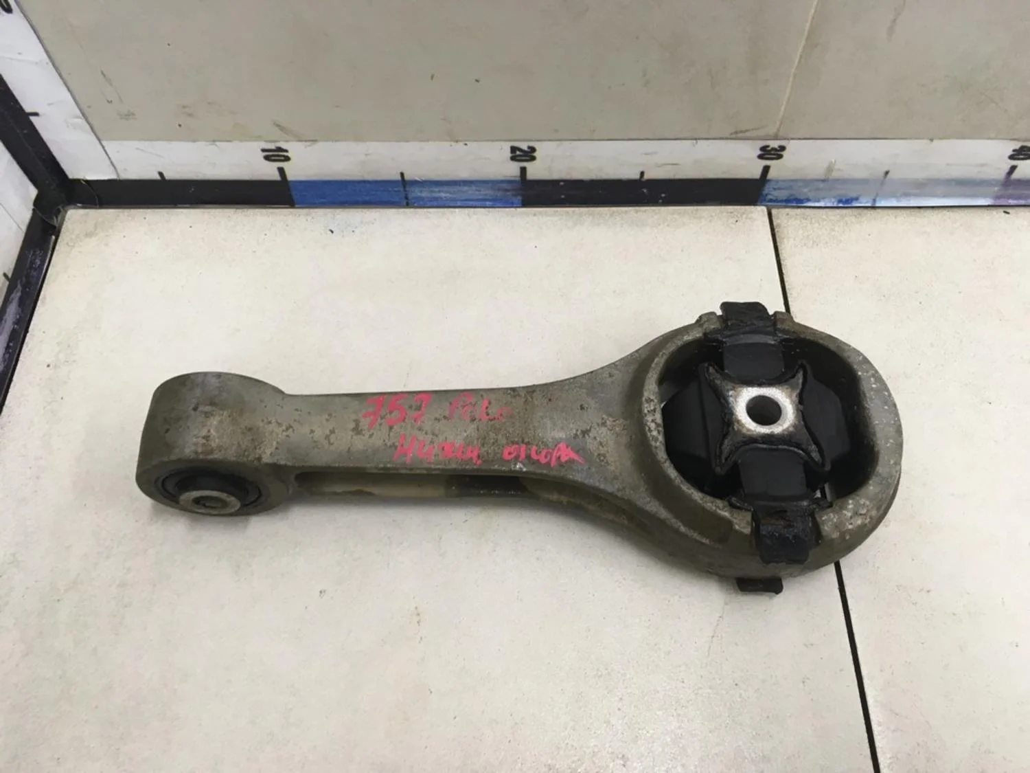 Опора двигателя Polo (Sed RUS) 2011>