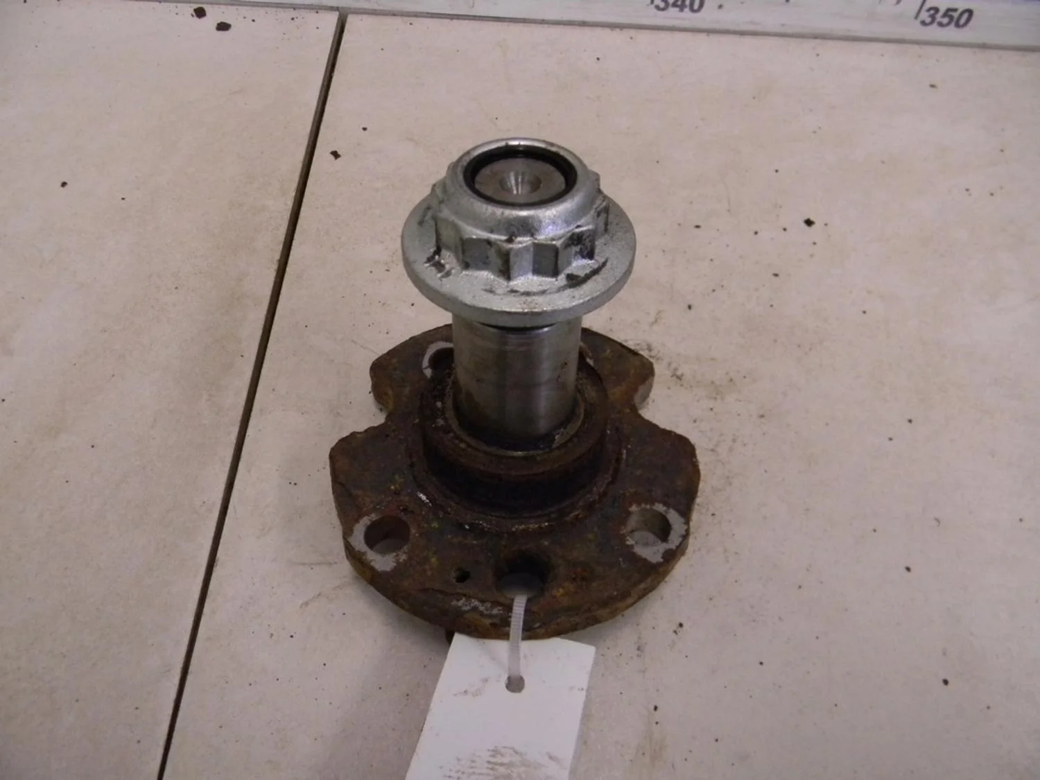 Цапфа (п.з.к.)  Fabia 2007-2015