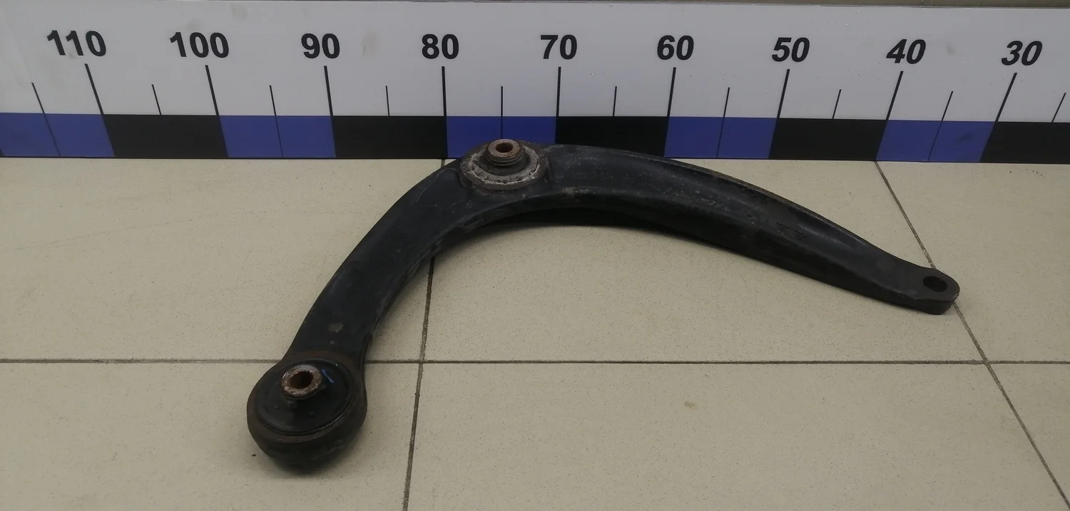Рычаг передний правый C4 II 2011>