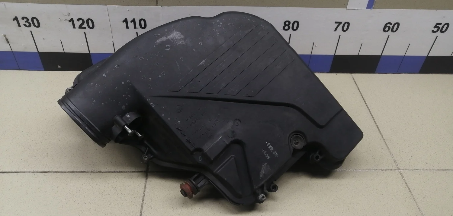 Корпус воздушного фильтра 5-serie GT F07 2009-2016