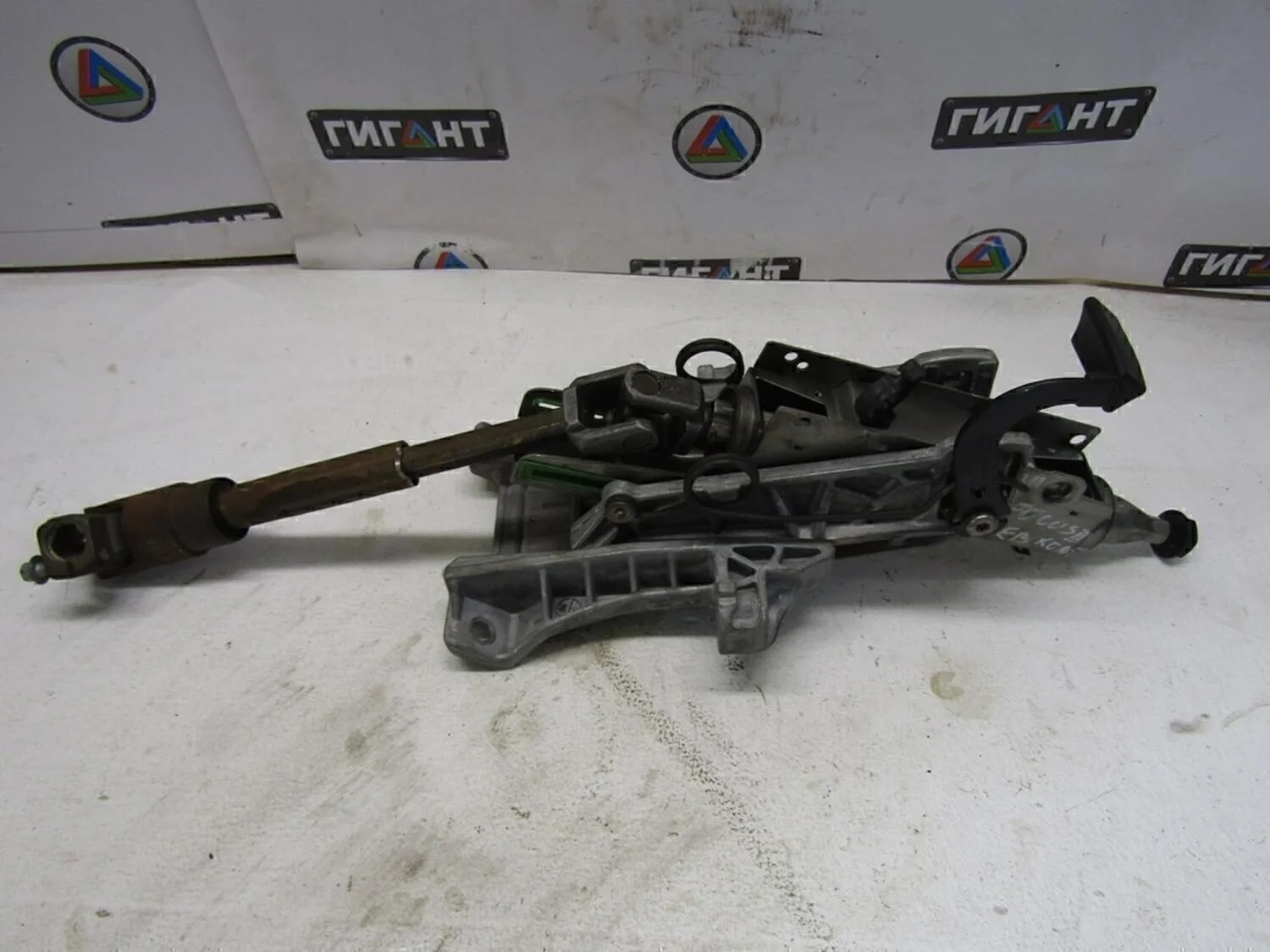 Колонка рулевая Focus II 2005-2008