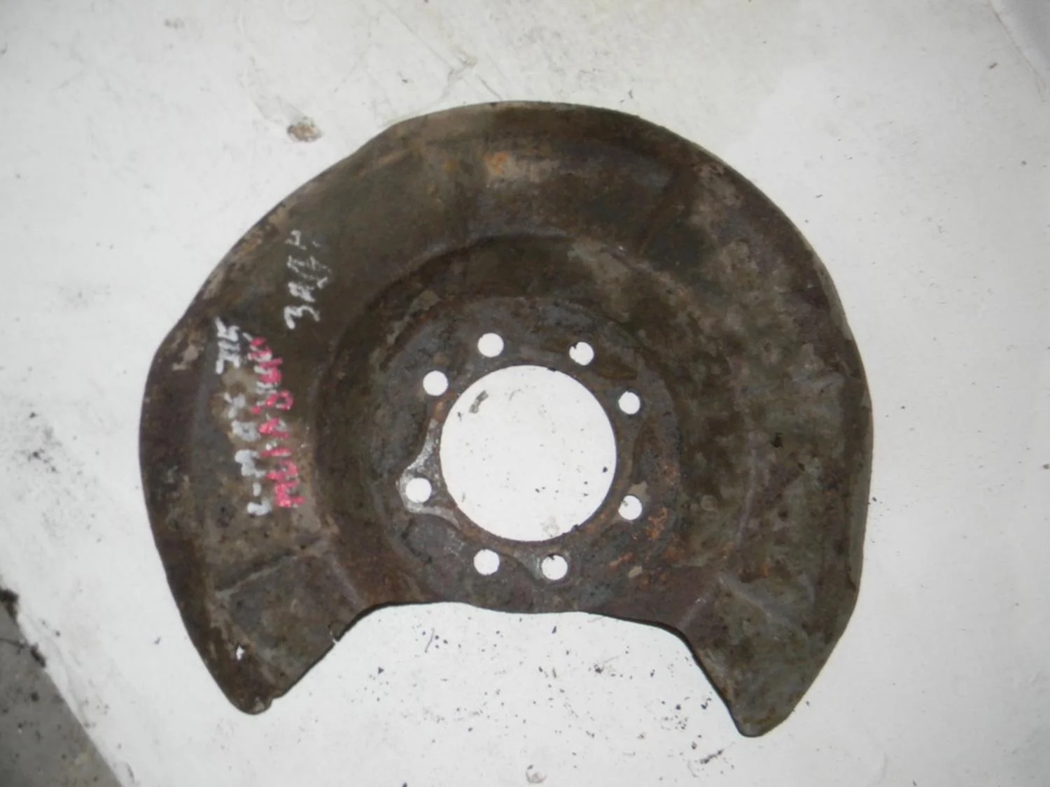 Пыльник тормозного диска Focus II 2005-2008