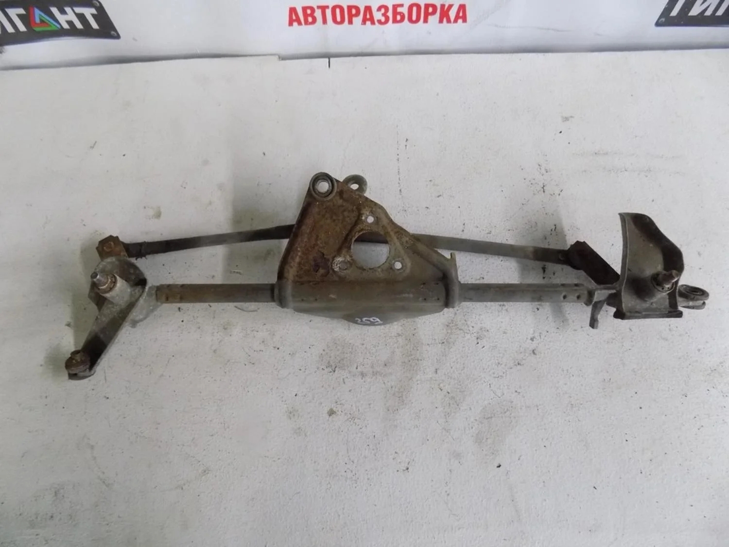 Трапеция стеклоочистителей RAV 4 2000-2005