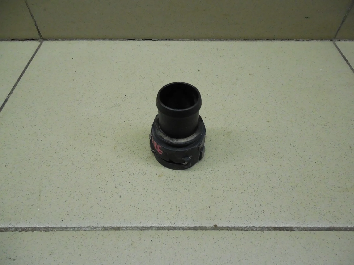 Фланец двигателя системы охлаждения Fabia 2007-2015