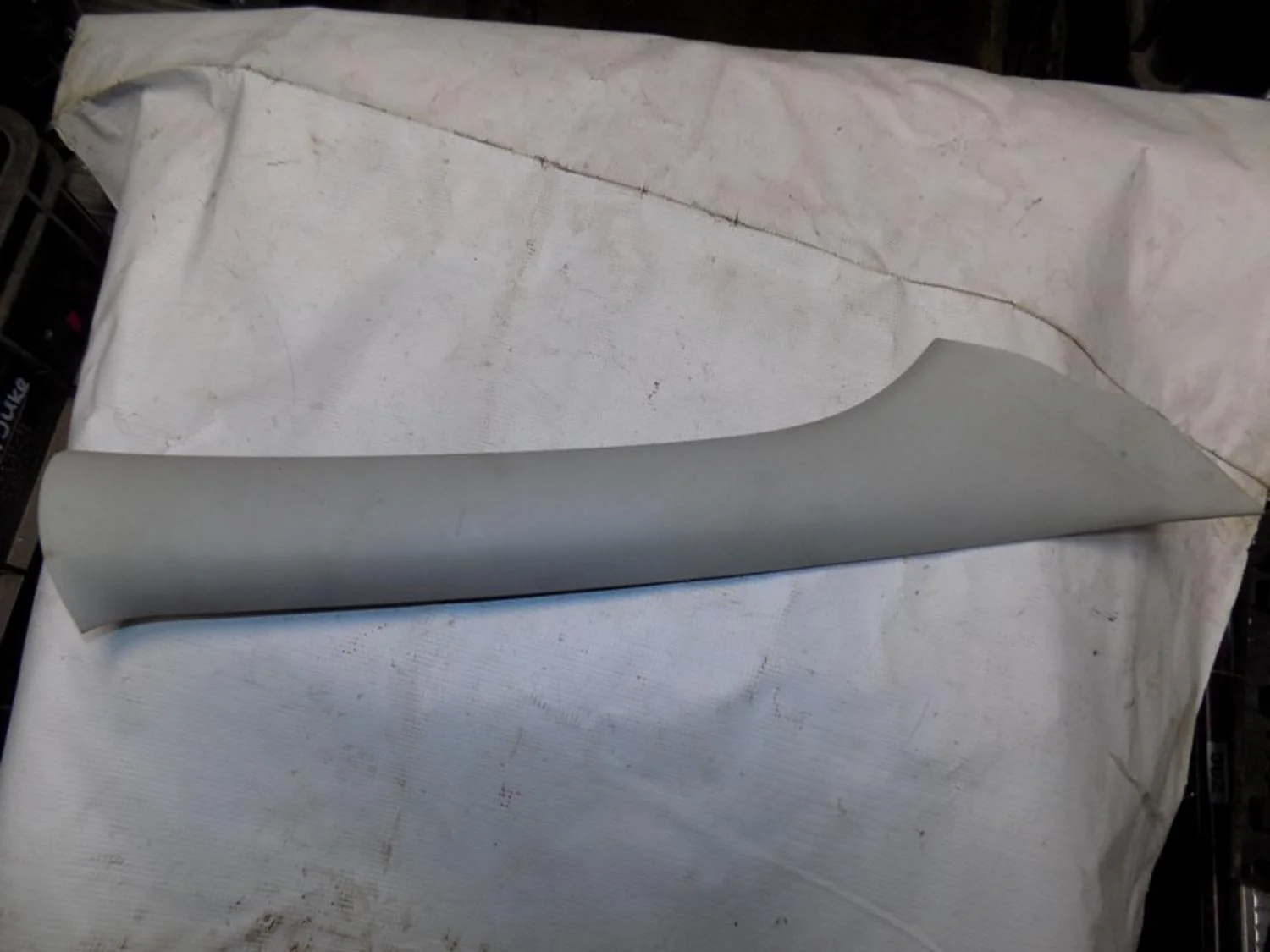 Обшивка стойки Polo (Sed RUS) 2011>