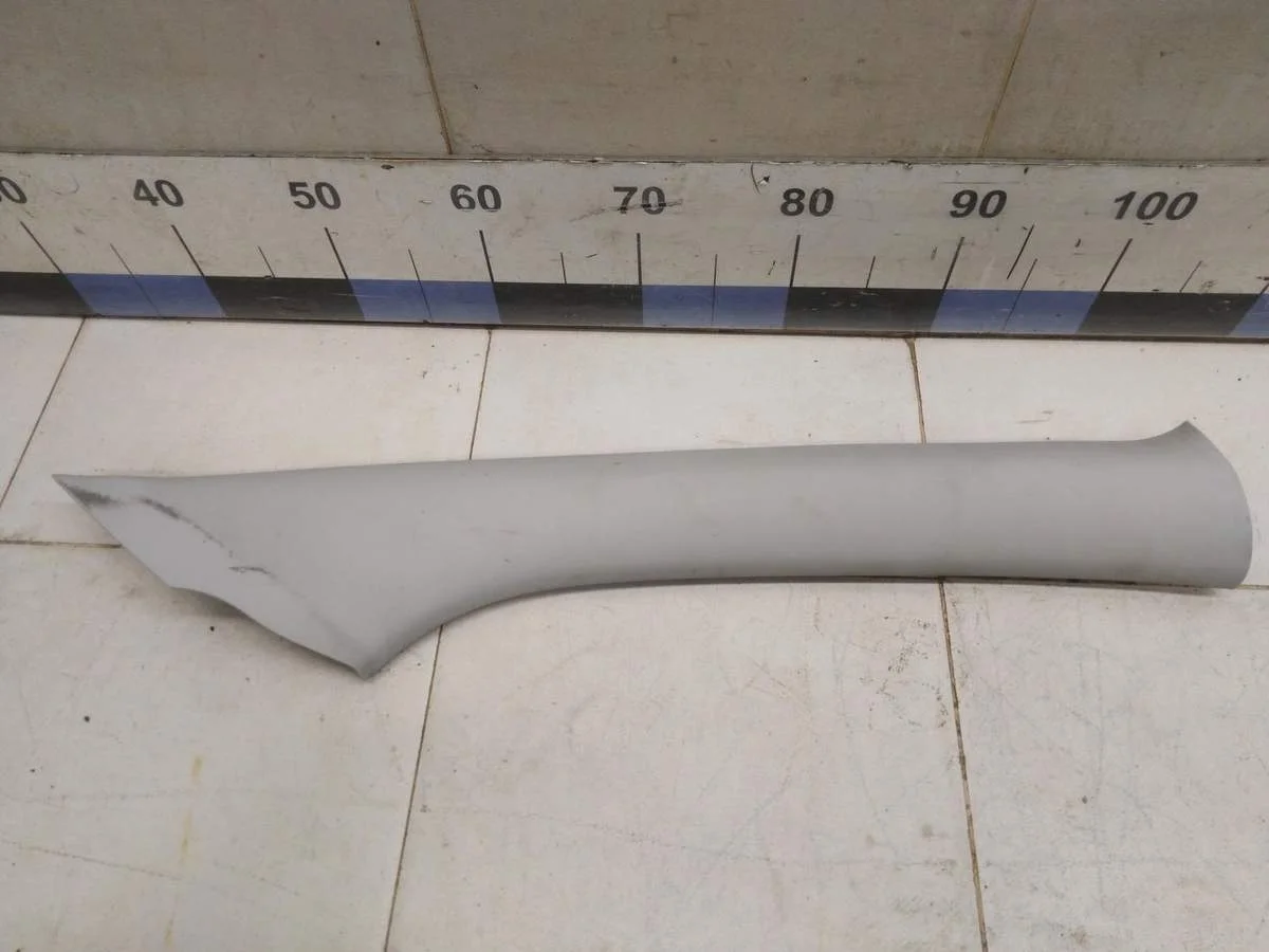 Обшивка стойки Polo (Sed RUS) 2011>