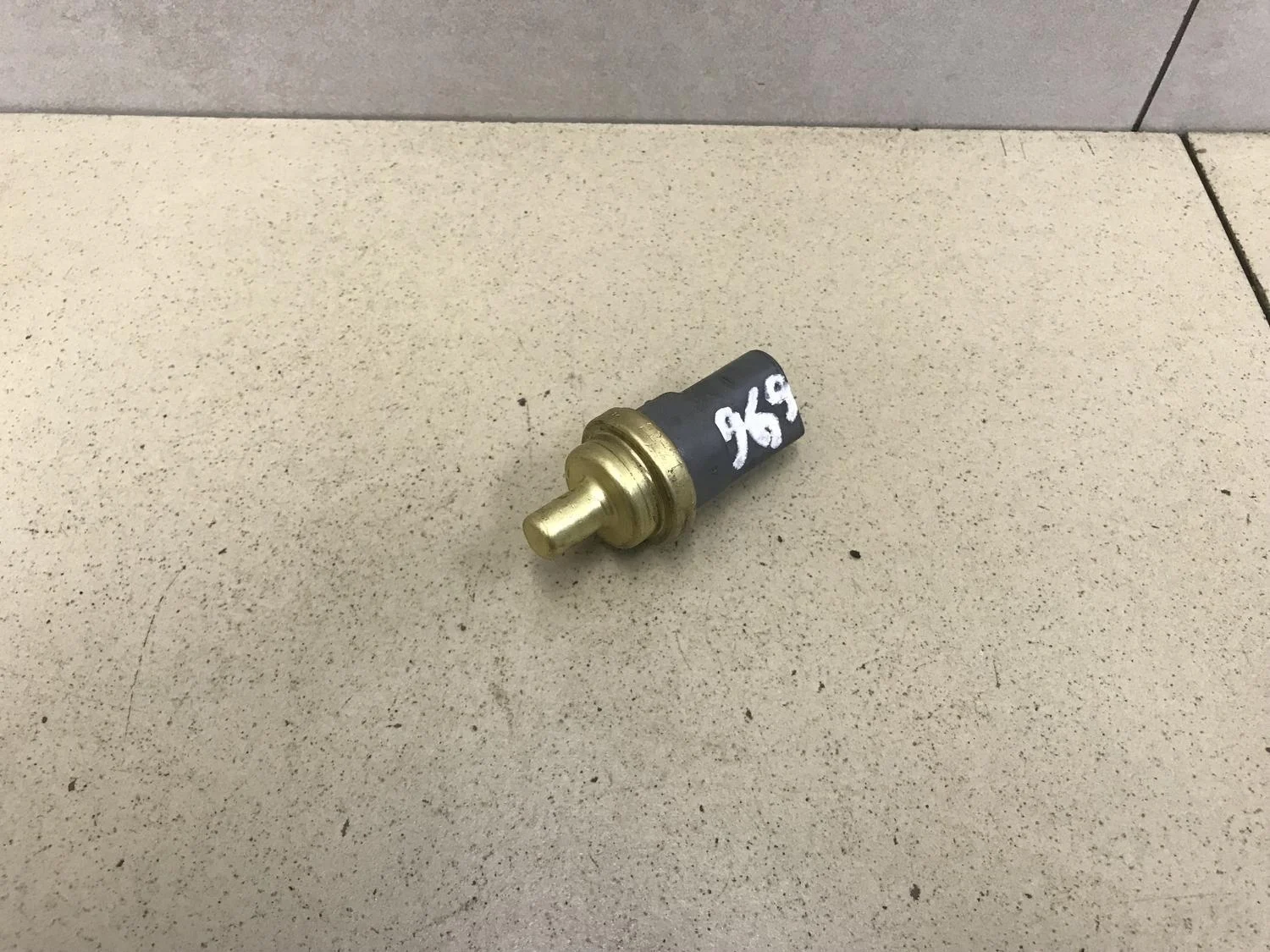 Датчик температуры A3 (8L1) 1996-2003