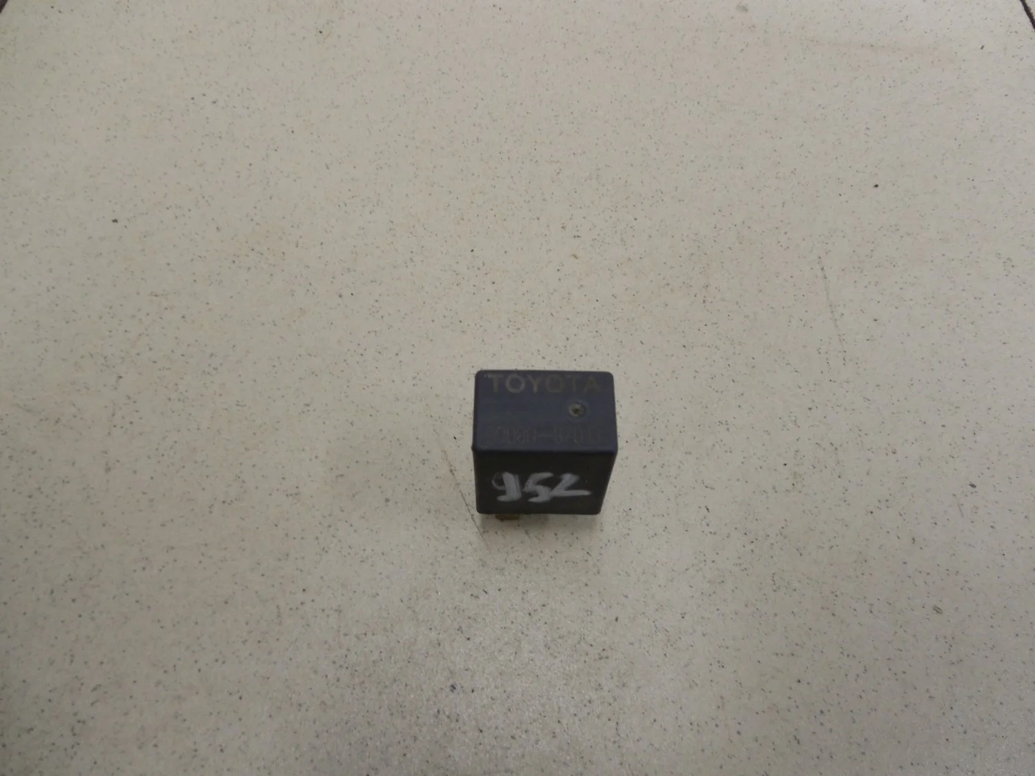 Реле RAV 4 2000-2005