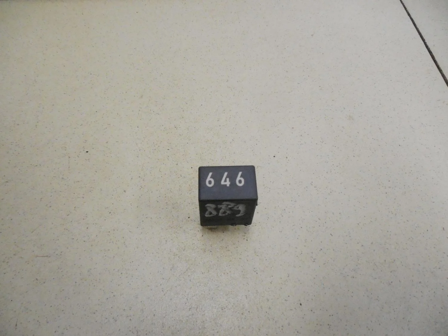 Реле Golf V Plus 2005-2014