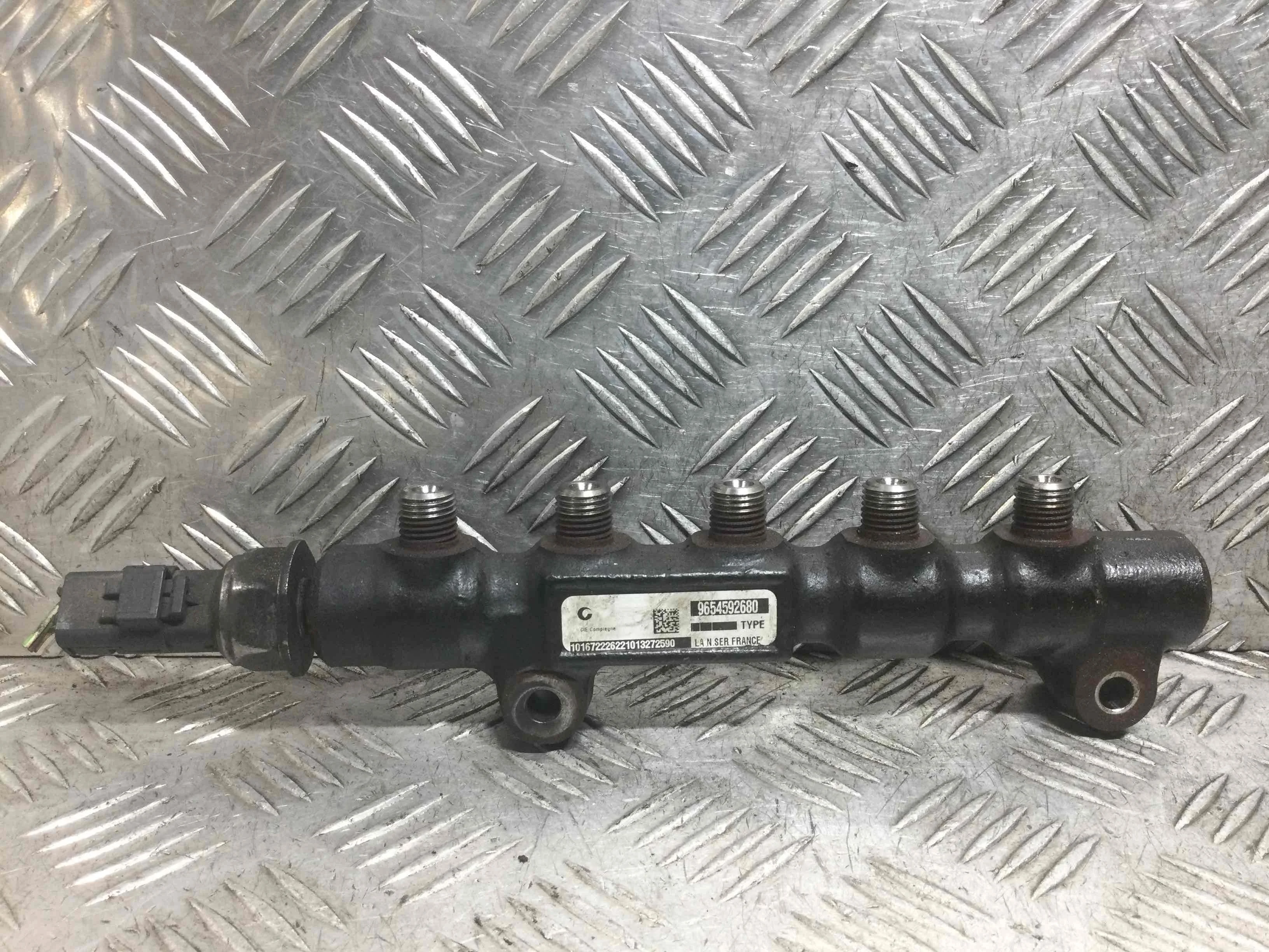 Топливная рампа Ford Focus 2 поколение (2005-2008) дизель 1.6 TDCi Механика