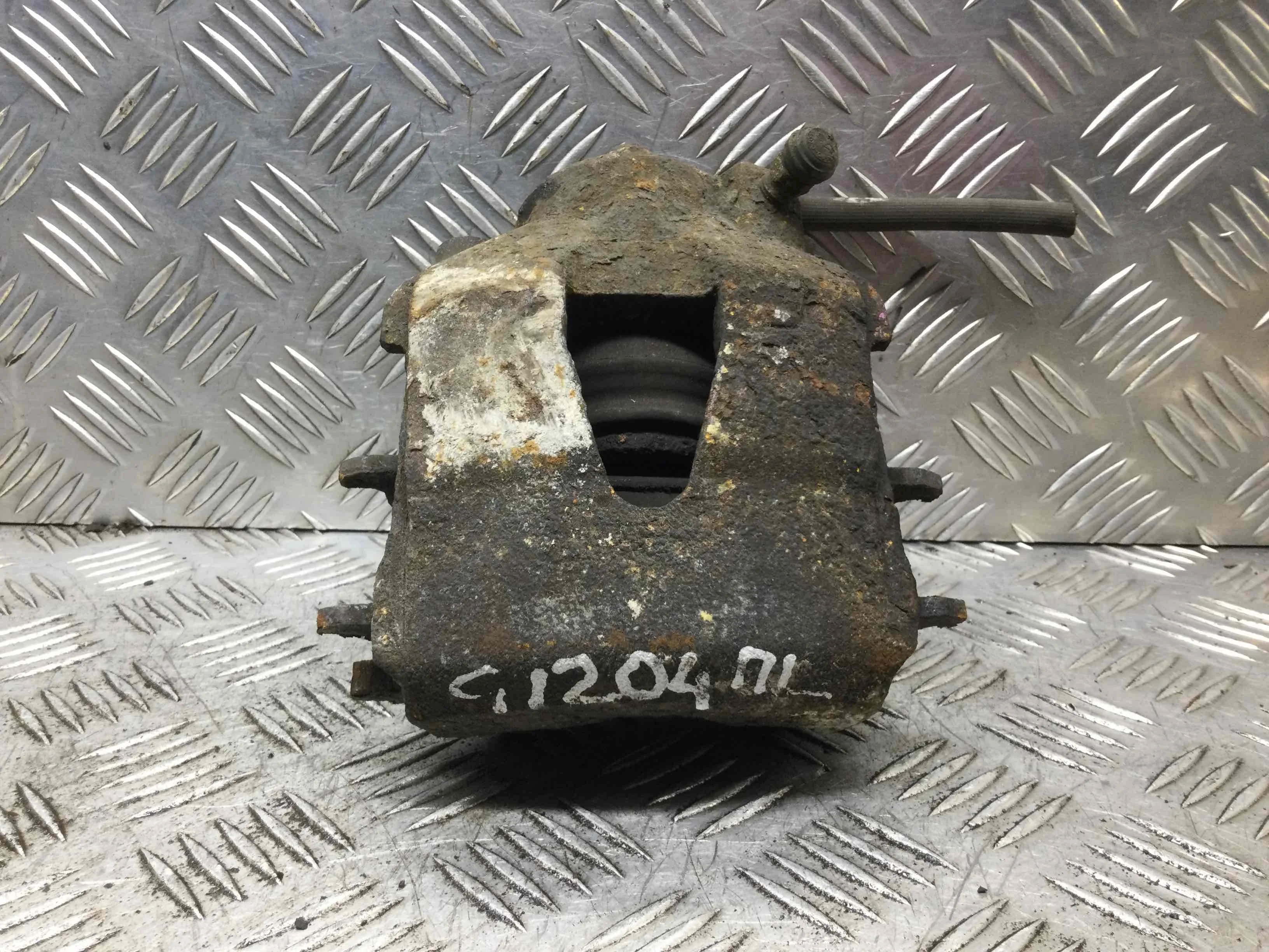 Суппорт передний левый Volkswagen Polo 4 поколение (2001-2005) бензин 1.4 i Механика Х/б