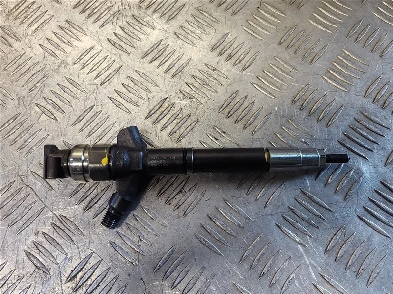Форсунка Toyota Land Cruiser 200 (2008-2021) 2009