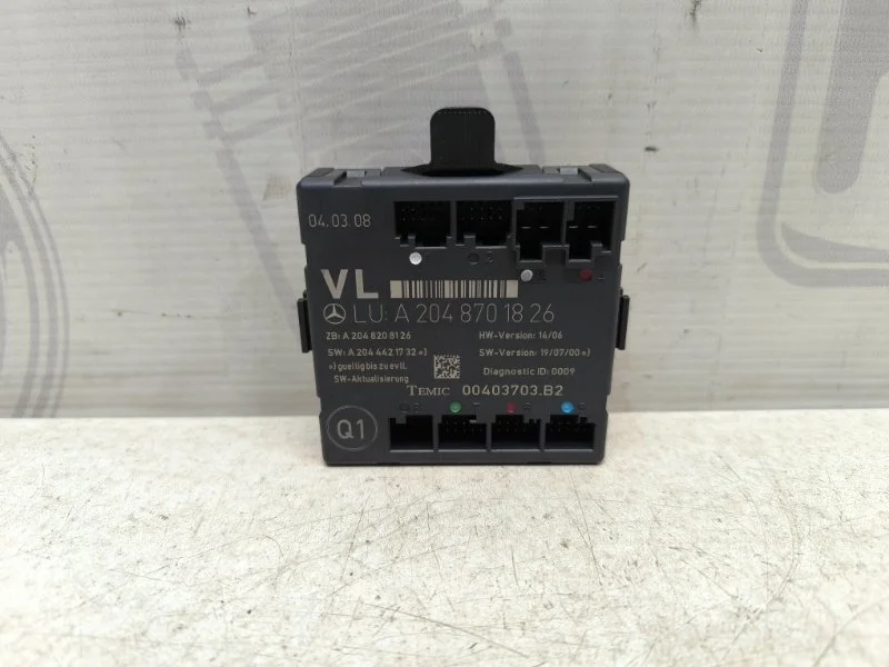 Блок управления передней левой двери Mercedes-benz 2008 W204