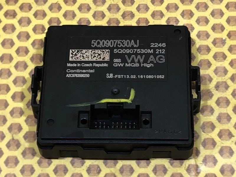 Электронный блок управления gateway Skoda Superb