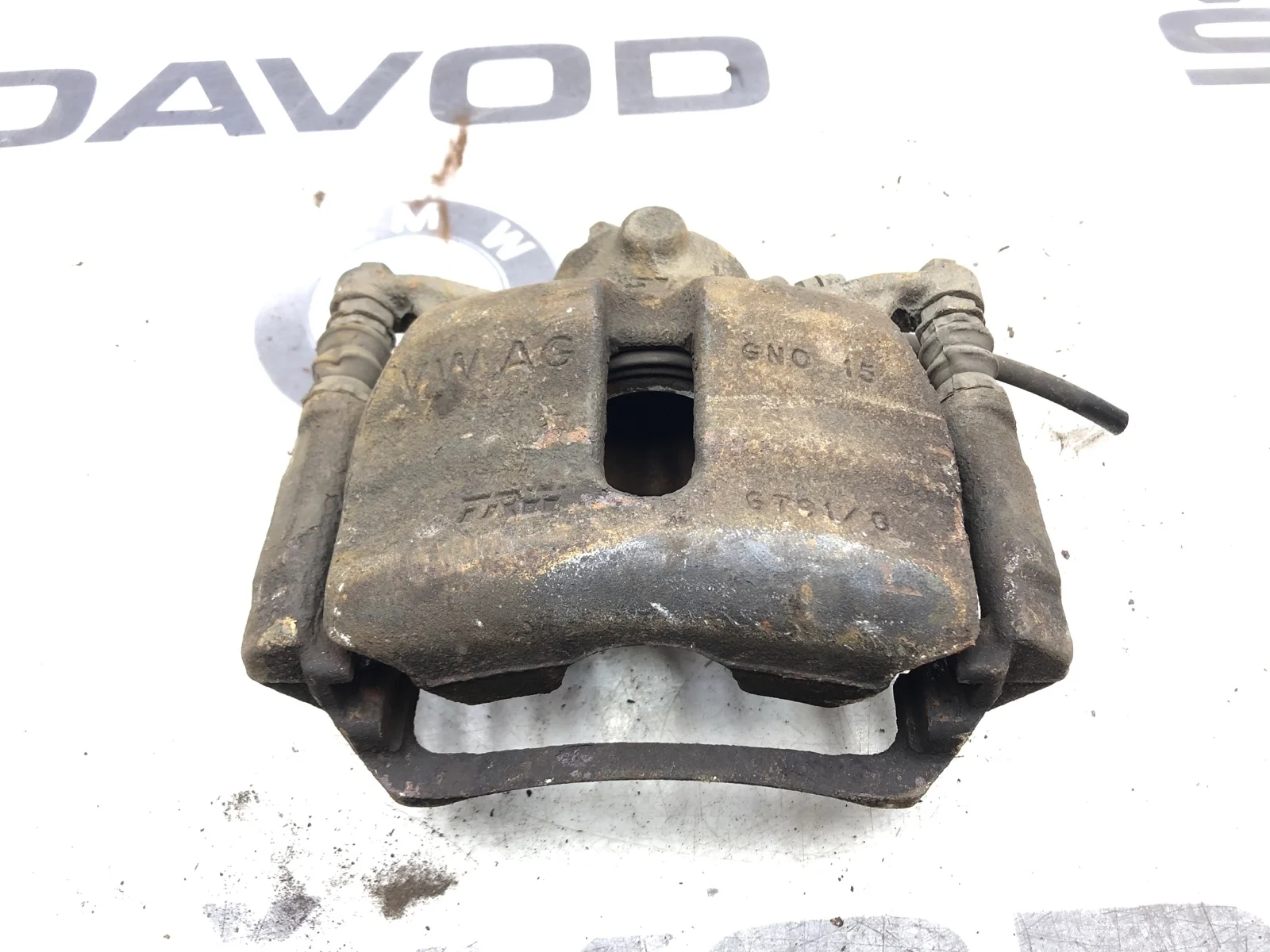 Суппорт тормозной Skoda Octavia 2015 8V0615124 A7 (5E) 2.0 CKFC, передний левый