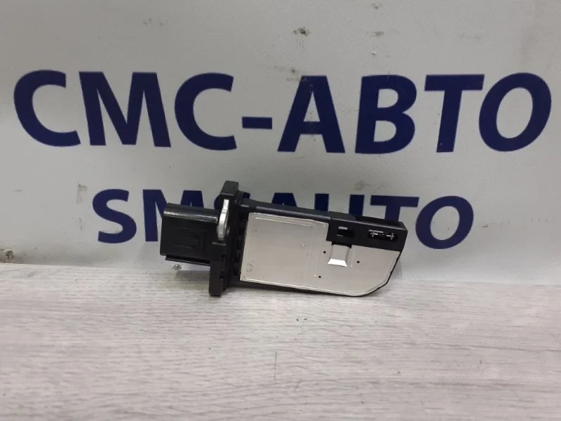 Расходомер воздуха Volvo S60 30757655 С60 1.6