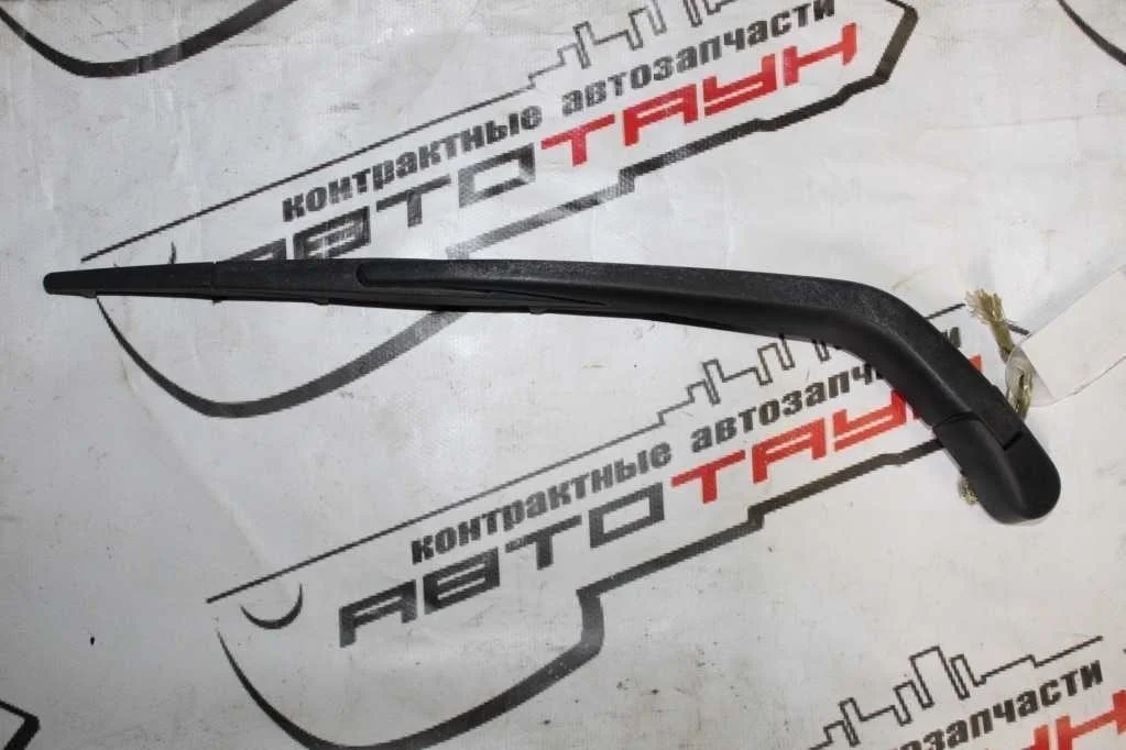 ДВОРНИК ЗАДНЕЙ ДВЕРИ HONDA FIT GE6 GE7 GE8 GE9 GP1 GP4 76720TF0003