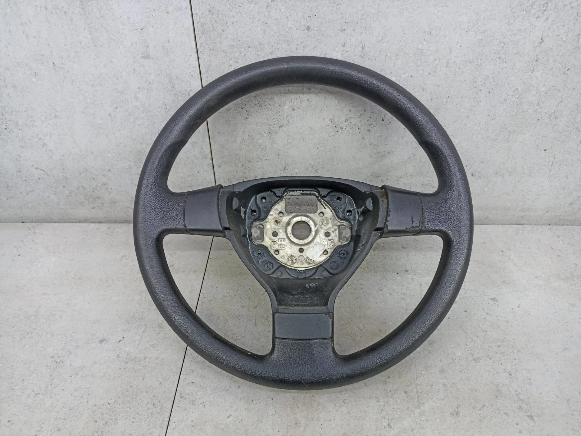 Руль Volkswagen Caddy 3 2008 1K0419091