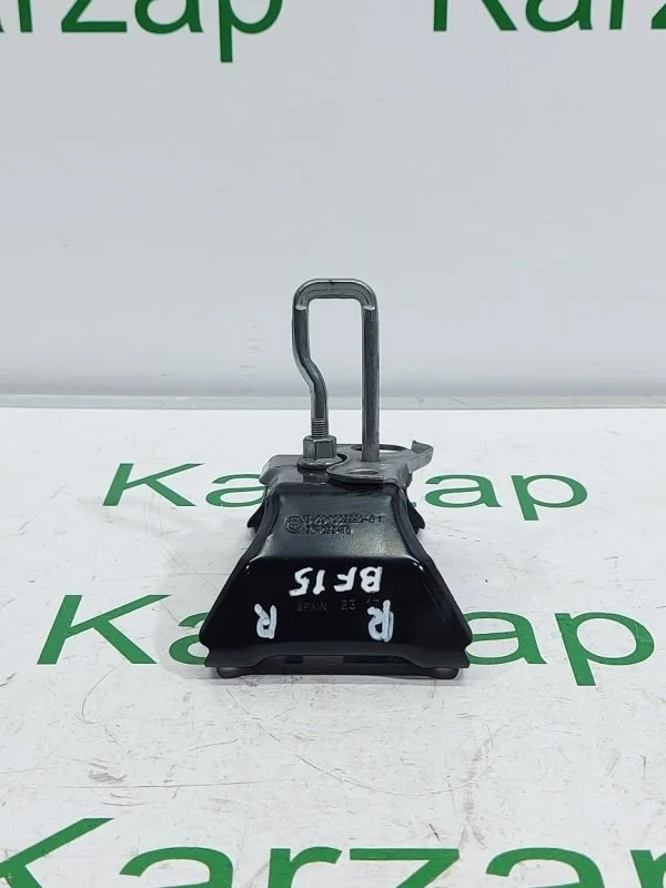 Крюк замка капота BMW X5 2013-2018 F15