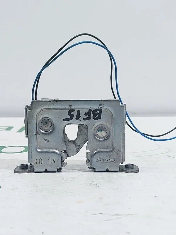 Замок капота BMW X5 2013-2018 F15