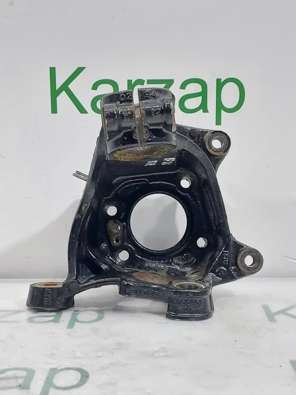 Кулак поворотный BMW X4 2014-2018 F26