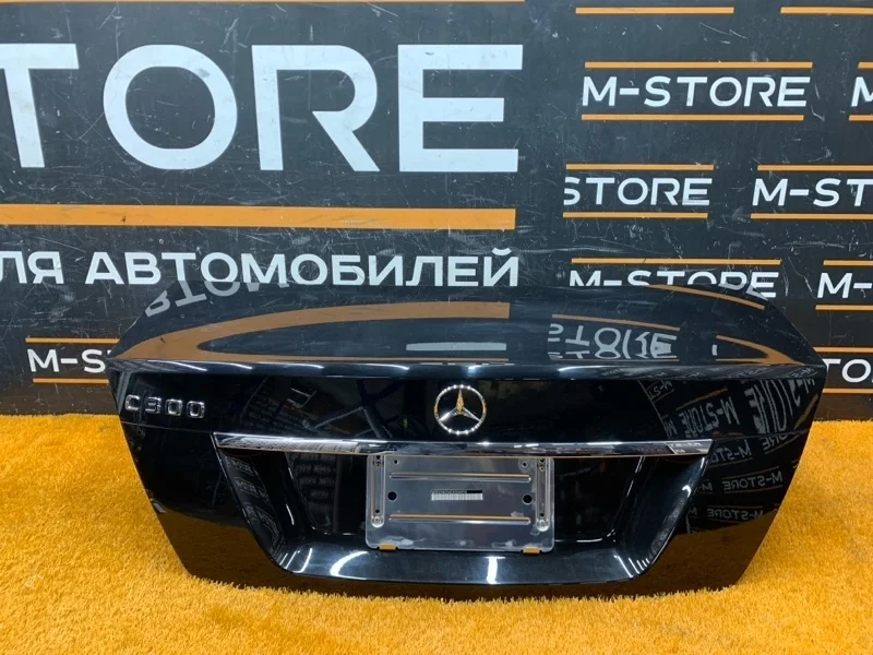 Крышка багажника Mercedes-Benz -Class 2009 W204