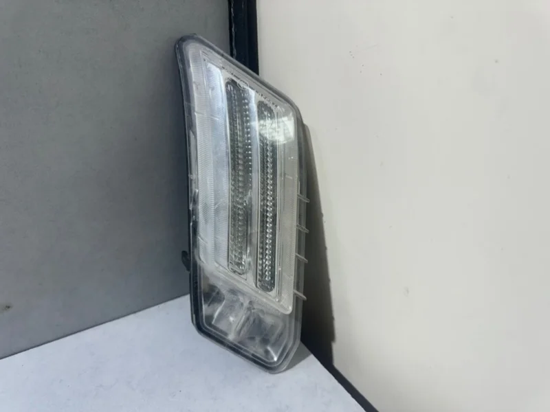 Дневной ходовой огонь Volvo XC60