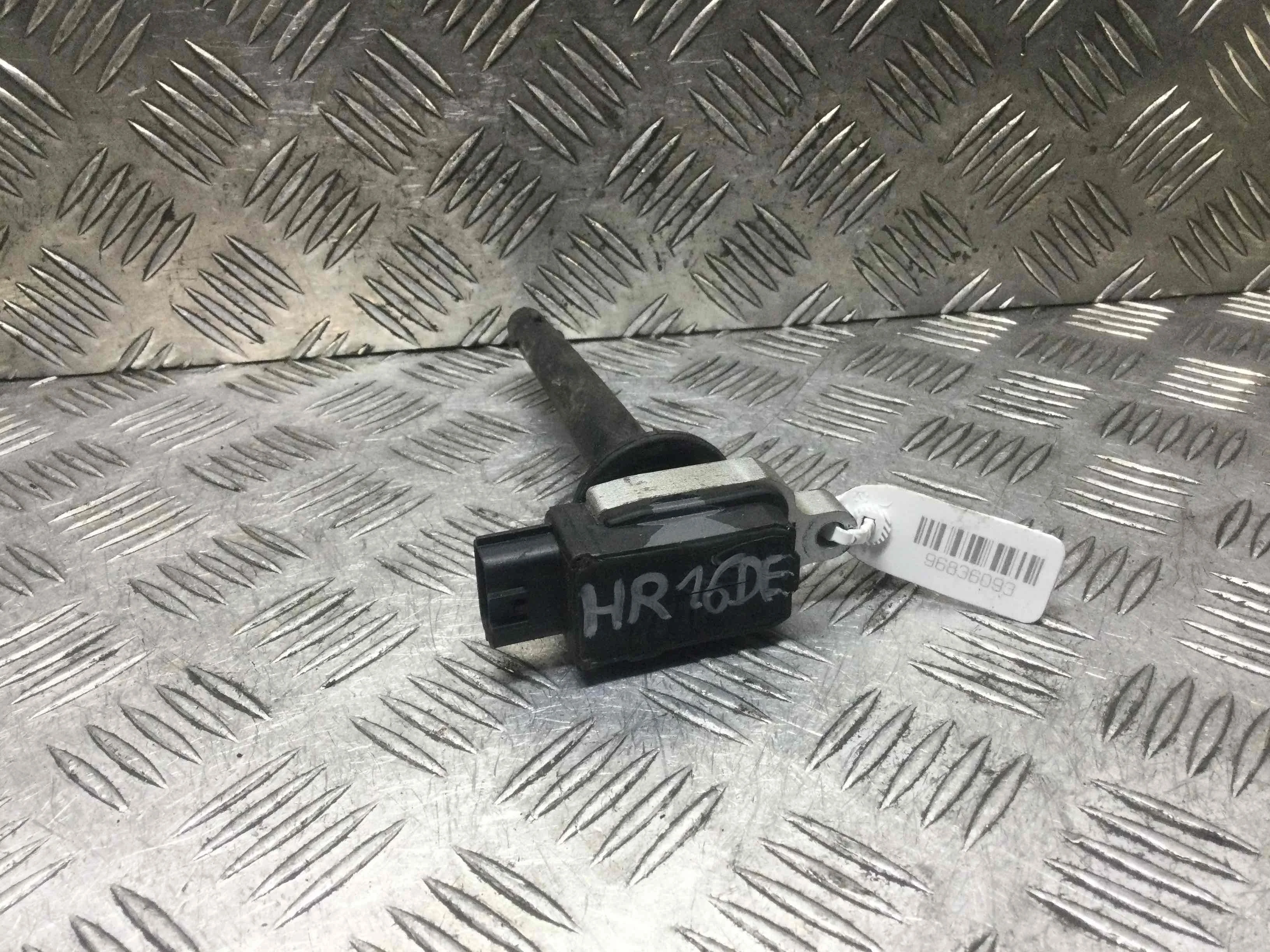 Катушка зажигания Nissan Juke 1 поколение 2010 - 2014 бензин 1.6 i Механика Джип