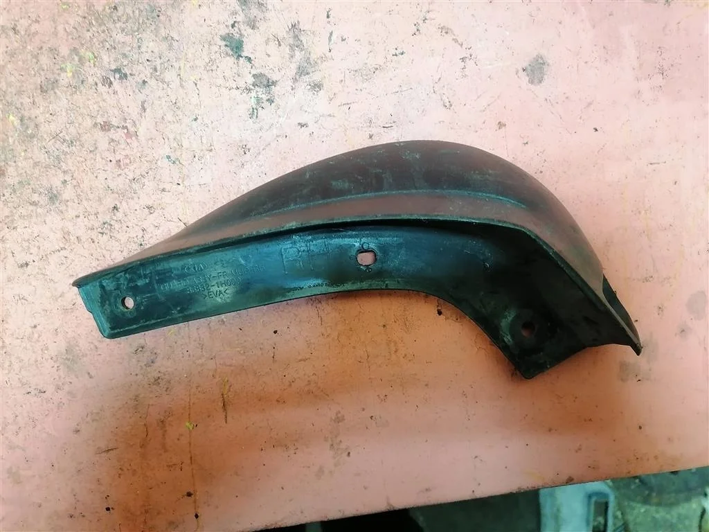брызговик Kia Ceed 2007- 2012