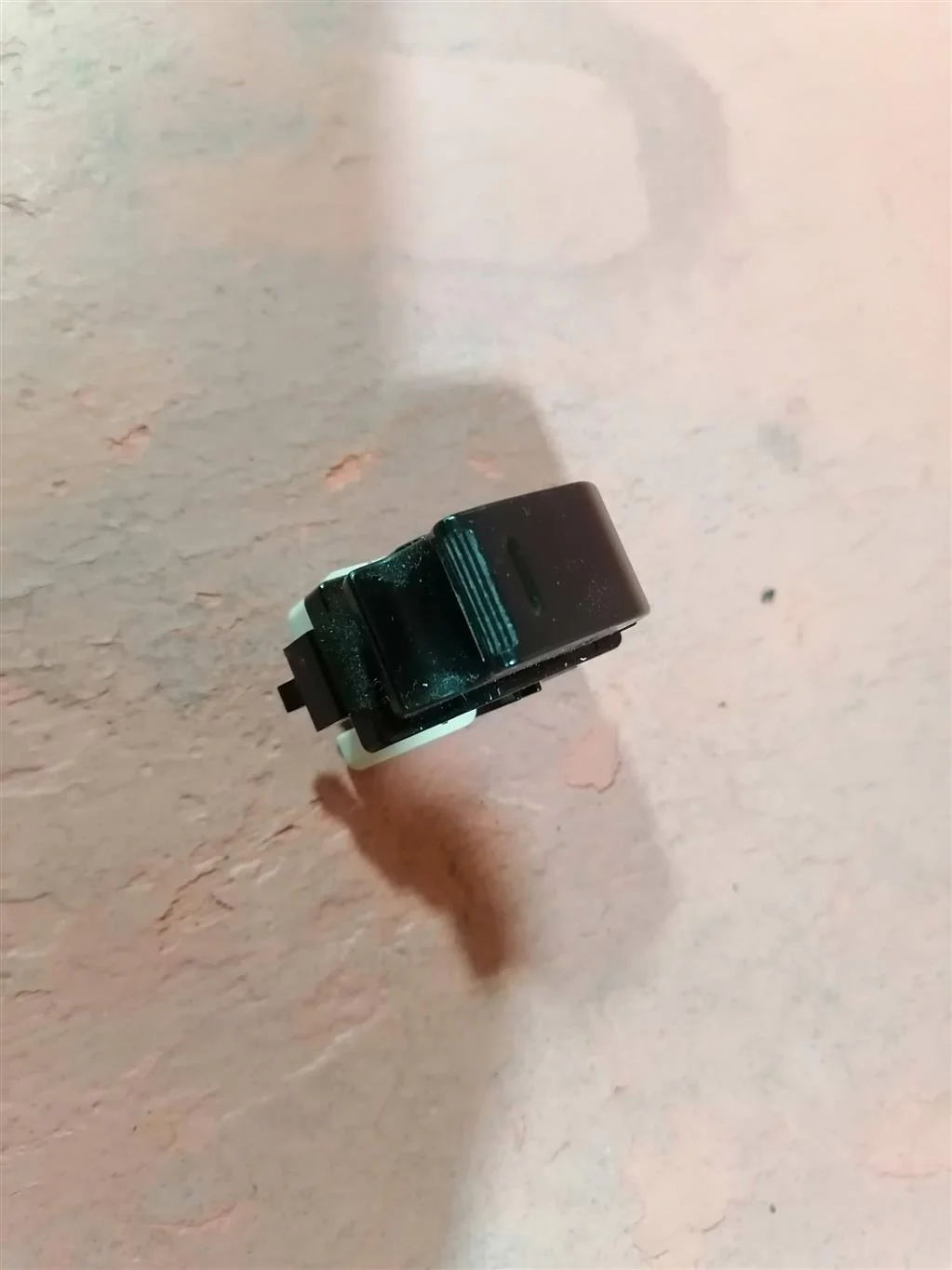 кнопка стеклоподъемника Toyota RAV 4 2000-2005