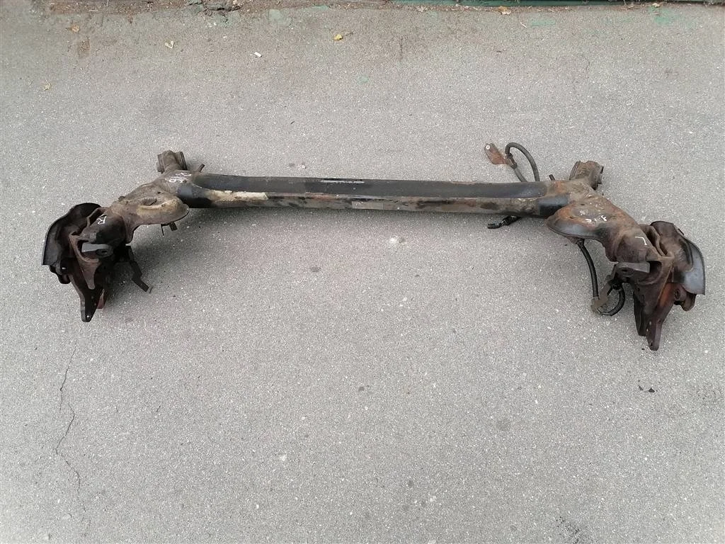 балка Nissan QASHQAI J11 2014-2019