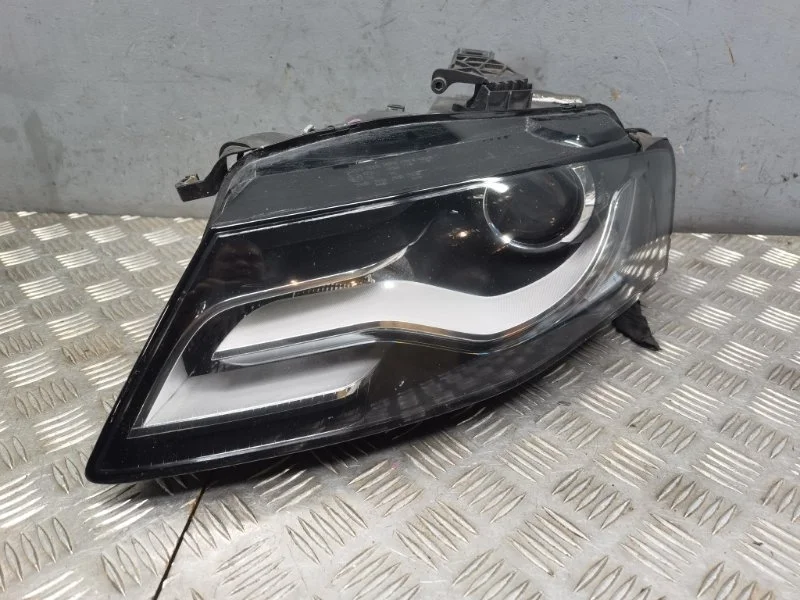 Фара ксенон Audi A4 B8
