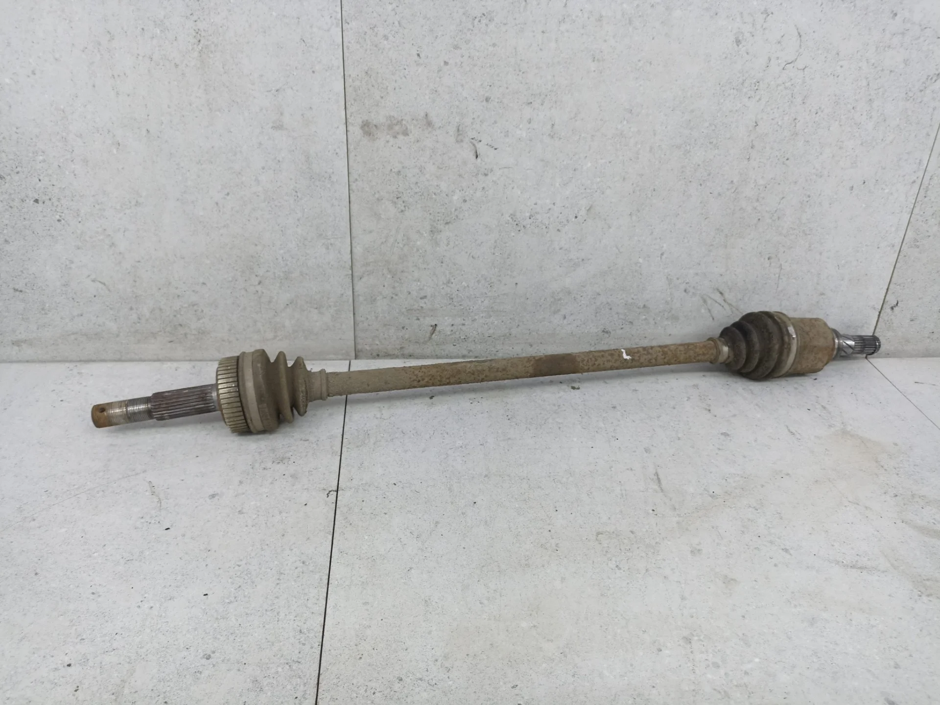 Полуось задняя левая Nissan Qashqai 2007