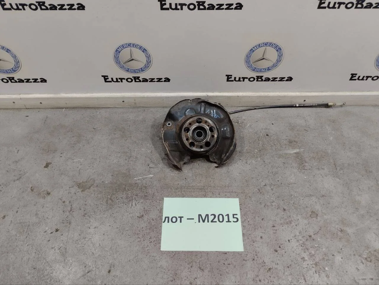 Кулак задний правый Mercedes W203