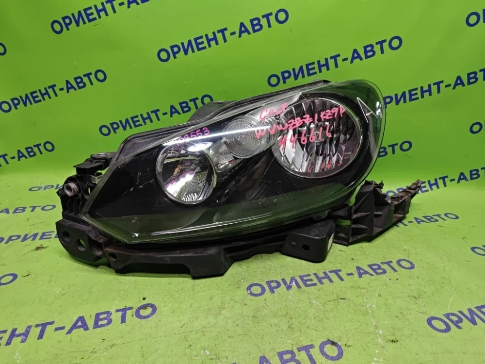 Фара Volkswagen Golf 5K2941005H 5K1, левая
