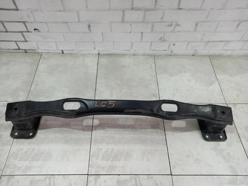 Усилитель бампера BMW X5 2007 E70