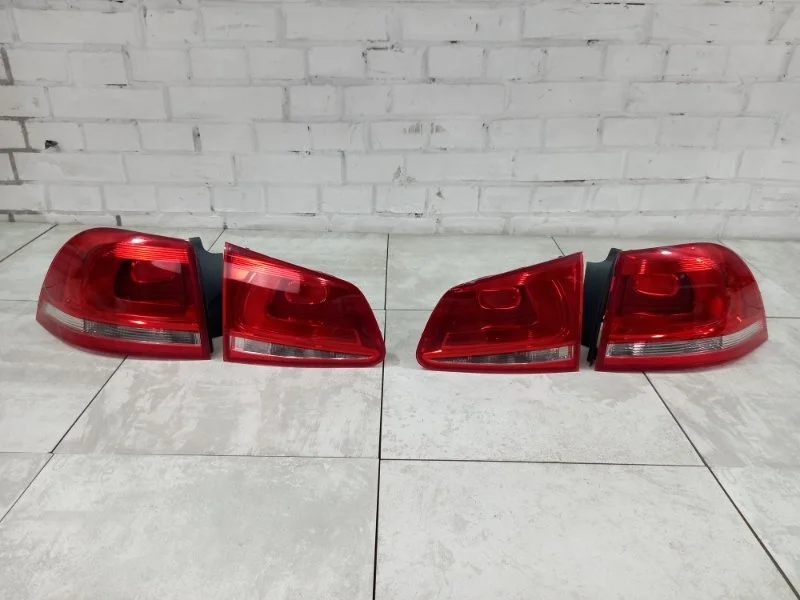 Фонари комплект Volkswagen Touareg 2011 NF