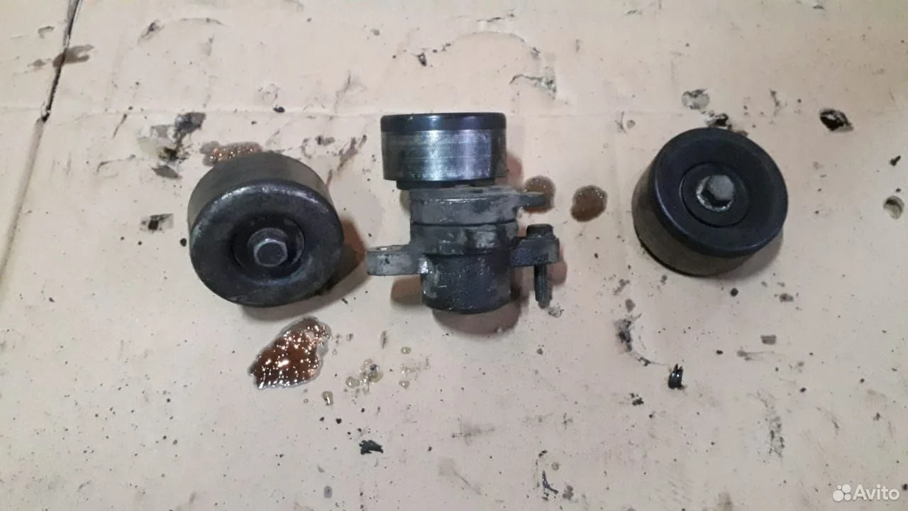 Ролик натяжной обводной Ниссан Теана J32 разбор