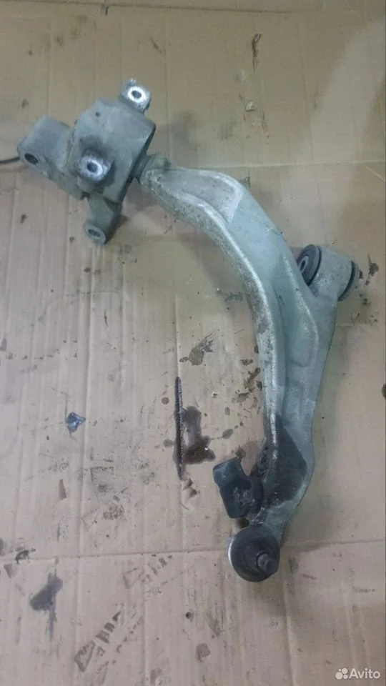 Рычаг передний левый Инфинити QX70 FX37 S51