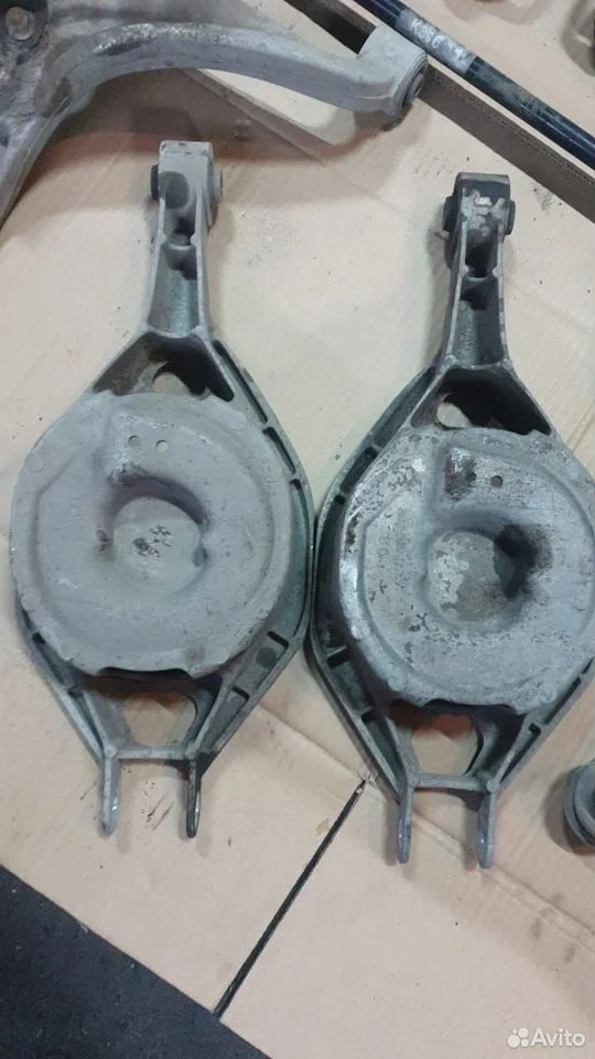 Рычаг задний нижний Ниссан Теана J32